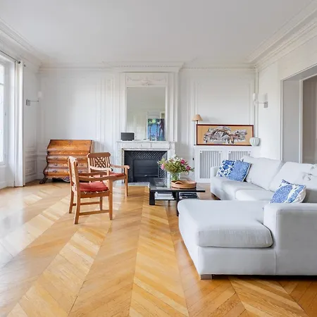 Veeve - Enlightened Elegance Appartamento