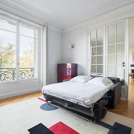 Veeve - Enlightened Elegance * Parigi